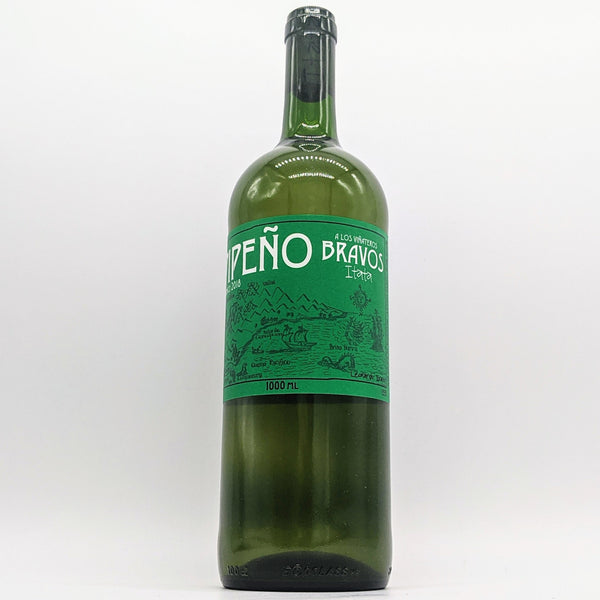 A Los Viñateros Bravos - Pipeño Blanco 2018 - Delicate, Balanced, and Punchy - 1Ltr Bottle